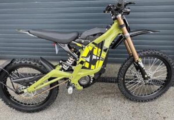 Surron LBX, Baujahr 2024, zu verkaufen