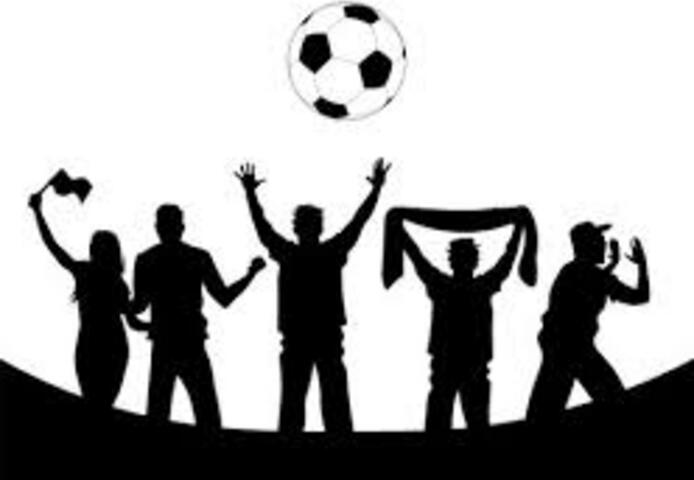 Bild ⚽️ Er (52) sucht Busenwunder im Trikot ⚽️