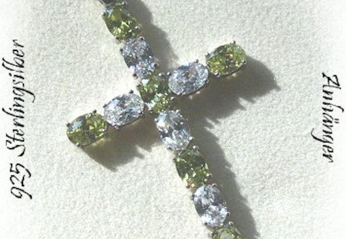 Kreuzanhänger, 925 Silber mit gefassten Zirkonia