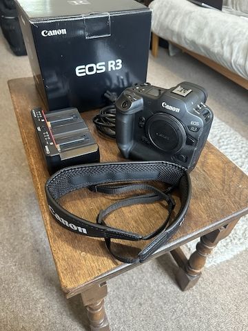 Canon EOS R3 Vollformatkamera Body