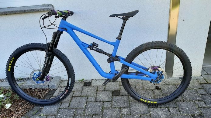 Specialized Status 160 Enduro-Mountainbike