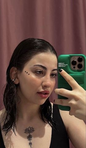 Reife Frau für erotischen Sex und Massage verfügbar