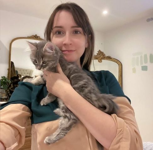 Reife Frau verfügbar für Sex und erotische Massage