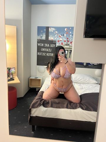 Privat Besuchbar, Lejla 23