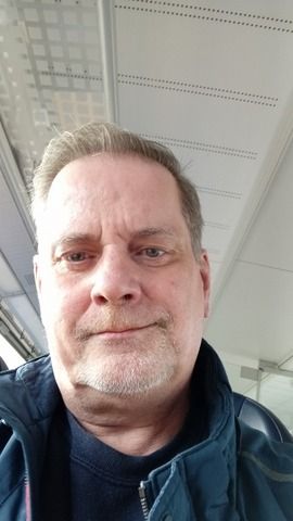 Devote Frauen aus Magdeburg gesucht 