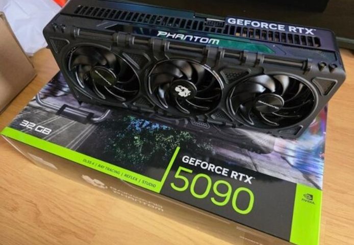 Grafikkarte GeForce RTX 5090, RTX 5080, RTX 5070 Ti, RTX 5070, RTX 4090, RTX 4080 Super, RTX 4080