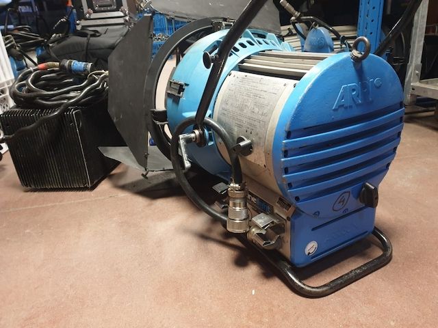 Arrisun M-series 2,5/4kW HMI Lampenkopf