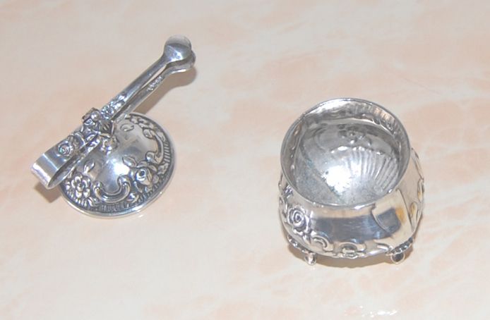 Antik: Zuckerdose mit Zange Albert Bodemer 835 Silber