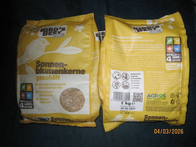 Wildvogelfutter, Meisenknödel, Erdnussbutter, Nüsse, SB-Kerne, Cashewkerne