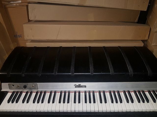 Fender Rhodes Mark I Series 73