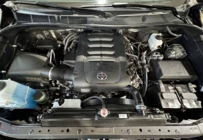 2021 Toyota Tundra Nightshad Cap Double 4×4