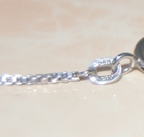 Saphir Anhänger  mit Kette 585Weißgold