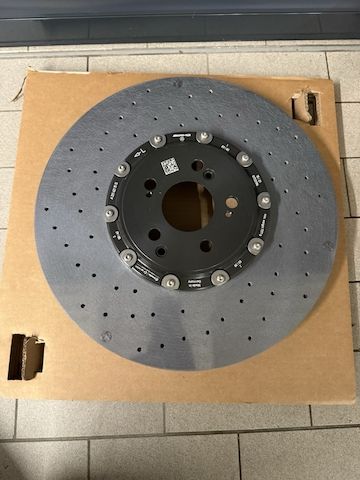 Mercedes AMG Ceramic Bremsanlage