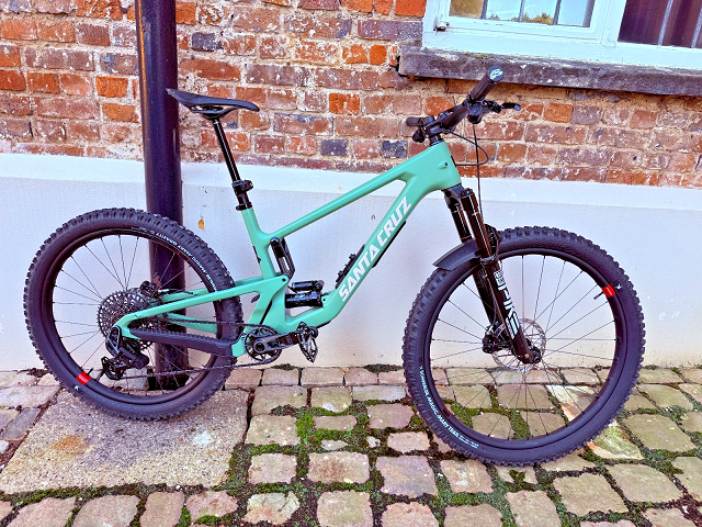 2025 Santa Cruz 5010 CC V5 L, X0 AXS