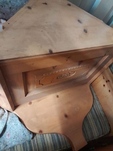 Zirben Bauernstube Natur mit Schnitzerei