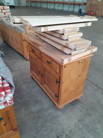 Zirben Bauernstube Natur mit Schnitzerei