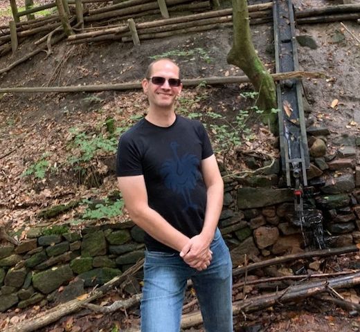 Reifer Mann 48 sucht Sie bis 35.