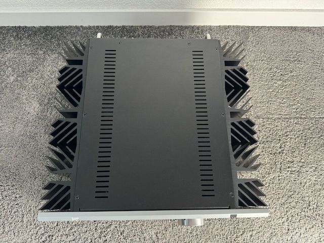 Pass Labs INT-25 INT25 High End Class A Vollverstärker