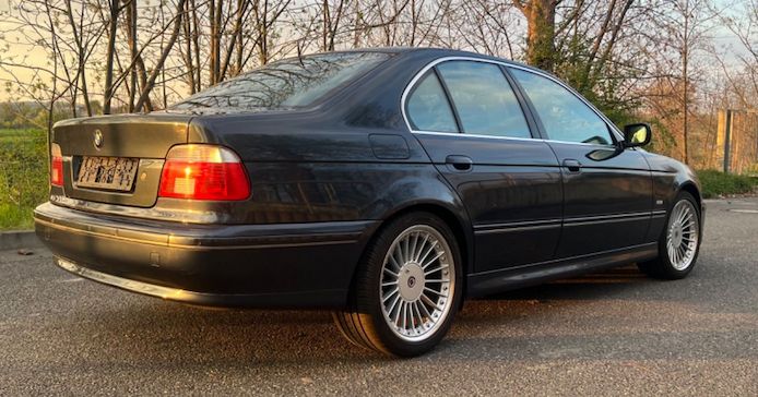 BMW E39 540i V8 Doppelglas Rollos