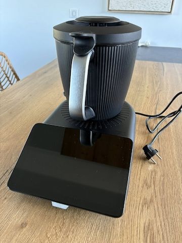 Vorwerk Thermomix TM7 und Thermomix TM6 Küchenmaschine & Zubehör