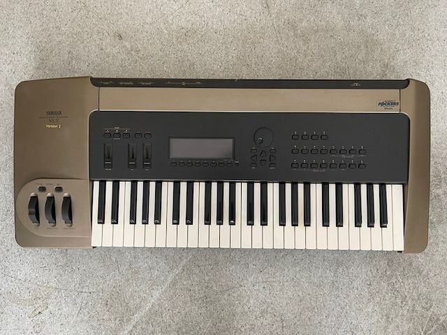 Synthesizer Yamaha VL7 Virtual Accoustic