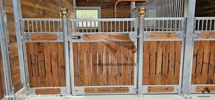Pferdebox & Innenbox | Boxenstall – Stallwände und Trennwände
