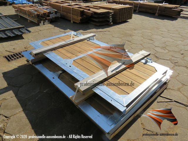 Pferdestalltür & Paddocktür | Schiebetür & Tor für Stall und Weide