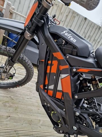 Sur-Ron Light Bee X E-Bike, Baujahr 2023