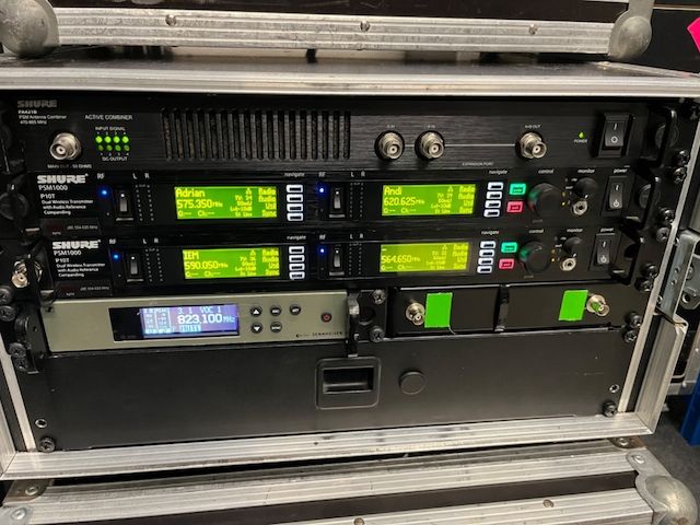 Shure PSM 1000 Set (2x P10T, 1x P421, 5x P10R, 1xP10R+) (J8E Band)