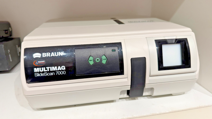 Braun Reflecta DigitDia 7000  Magazinscanner