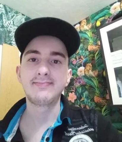 M (27) Jungfrau (Ich) sucht Frau