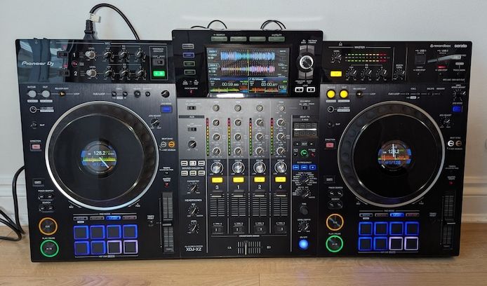 Pioneer All-in-one DJ System