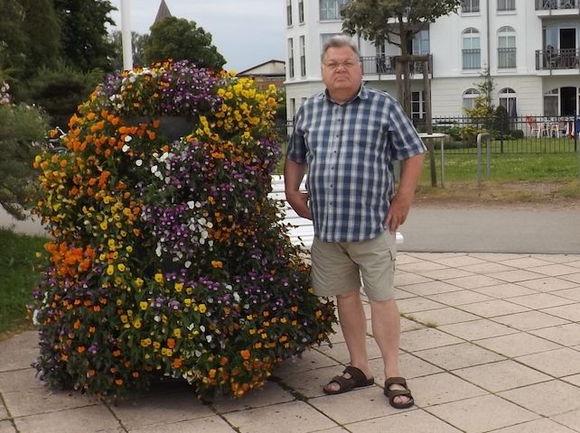 Suche Partnerin die mit mir leben möchte
