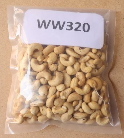 Rohe und geröstete Cashewnüsse aus Kenia zum Verkauf (für den Export).