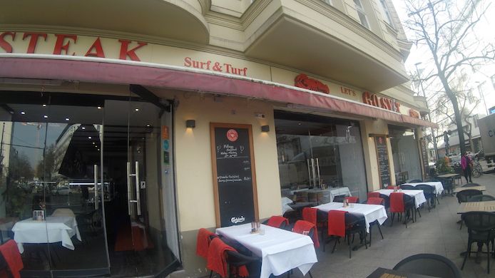 Freundschaft sucht Unterstützung für das Team im Bereich   Service, Bar, sowie Küche