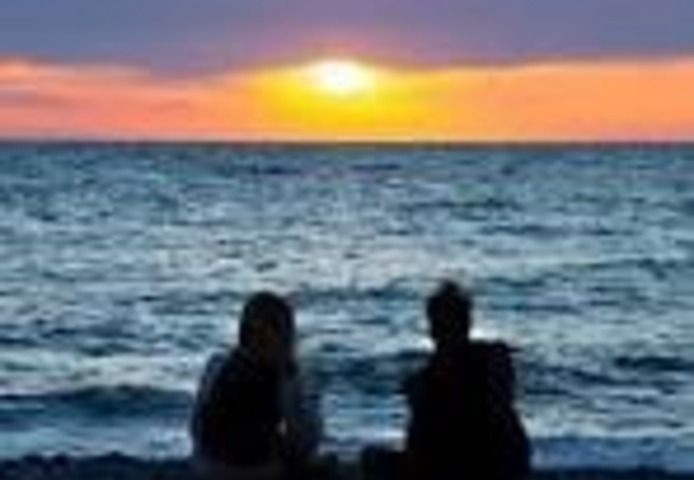 Einladung!! Suche junge Fam. Frau mit Tochter/Töchter (18) für Urlaub (Kanaren)