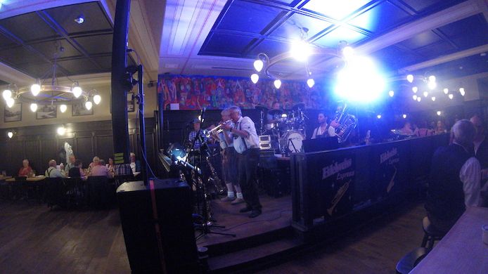 Das   7.  #Oktoberfest   im  #Augustiner am Markt  in   #Leipzig