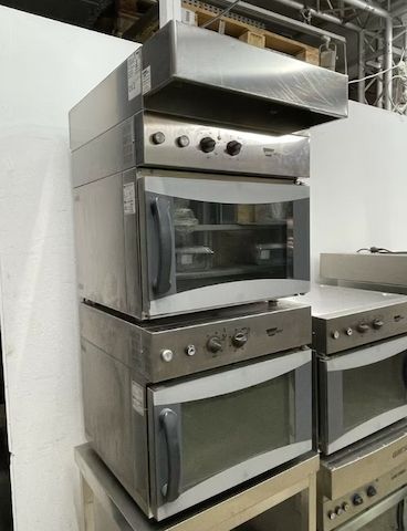 Backofen Wiesheu Minimat 220 Volt Festwasseranschluß Gastro