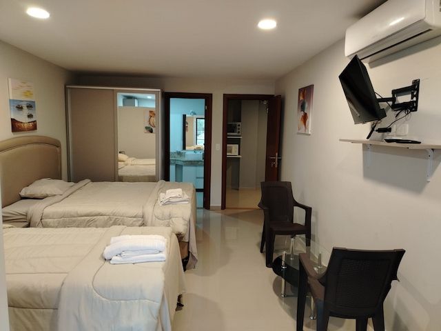Neubau-Hotel mit Wohnhaus in San Antonio / Paraguay