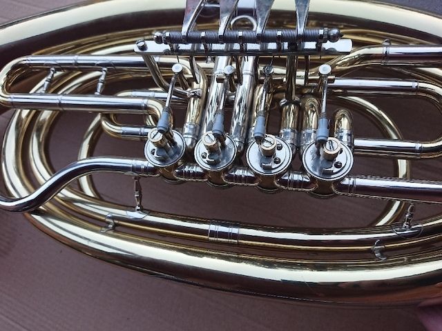 Miraphone Wagnertuba in F – Sehr guter Zustand