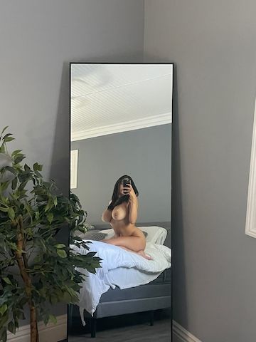 Escort Girl Sarah in Rostock hat Termine frei