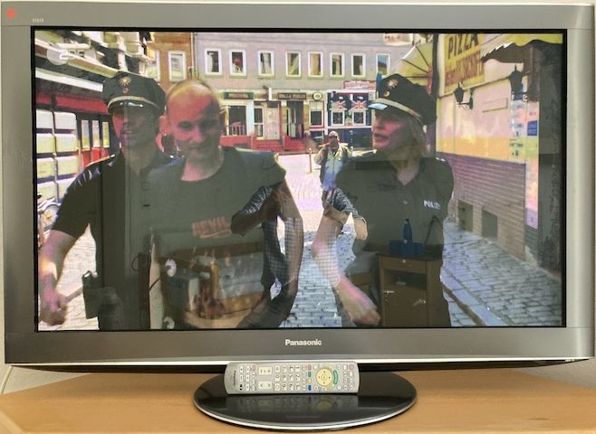 Plasma-Fernseher Plasma-TV Panasonic VIERA TX-P42V20E, 42 Zoll, Full HD 1920×1080, 1080p