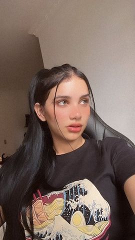 Lass uns ein Rollenspiel genießen💋oder vielleicht einen aufregenden Dreier