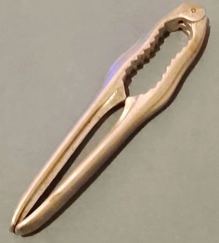 Nussknacker silber Nussbrecher Walnuss Nussöffner Haselnuss