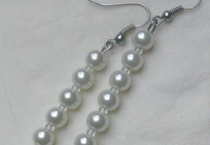elegante Perlenohrring, stilvolles Design