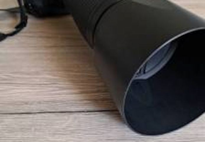 Nikon D5 Gehäuse + Nikon AF-S 200–500 mm f/5.6E VR Objektiv