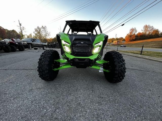 Gebrauchte Kawasaki Teryx®4 H2 Deluxe eS (Modelljahr 2026) zu verkaufen.