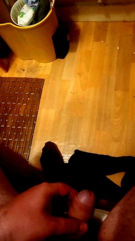 Suche eine dicke oder fette Frau mit Tattoos und Piercings für sex treffen