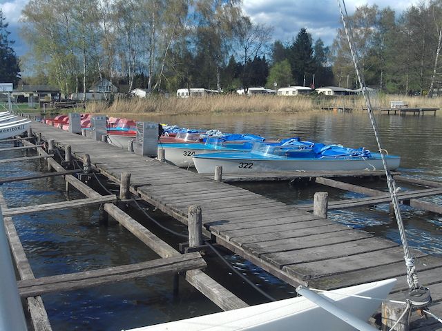 3 Std. Elektroboot fahren auf dem Steinhuder Meer in Mardorf - Bootsverleih Kielhorn / Steg  N 21