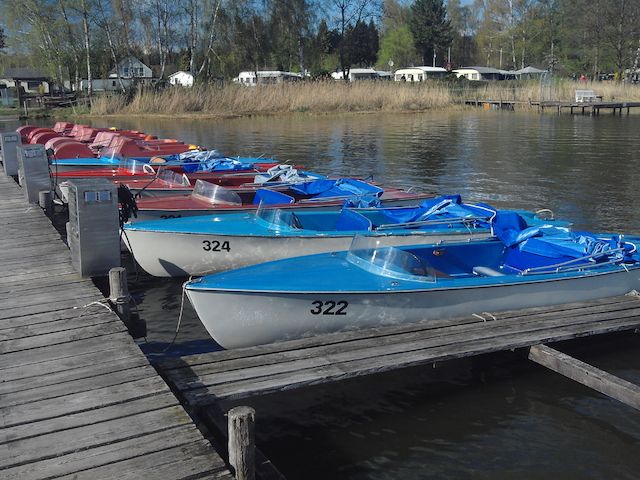 3 Std. Elektroboot fahren auf dem Steinhuder Meer in Mardorf - Bootsverleih Kielhorn / Steg  N 21